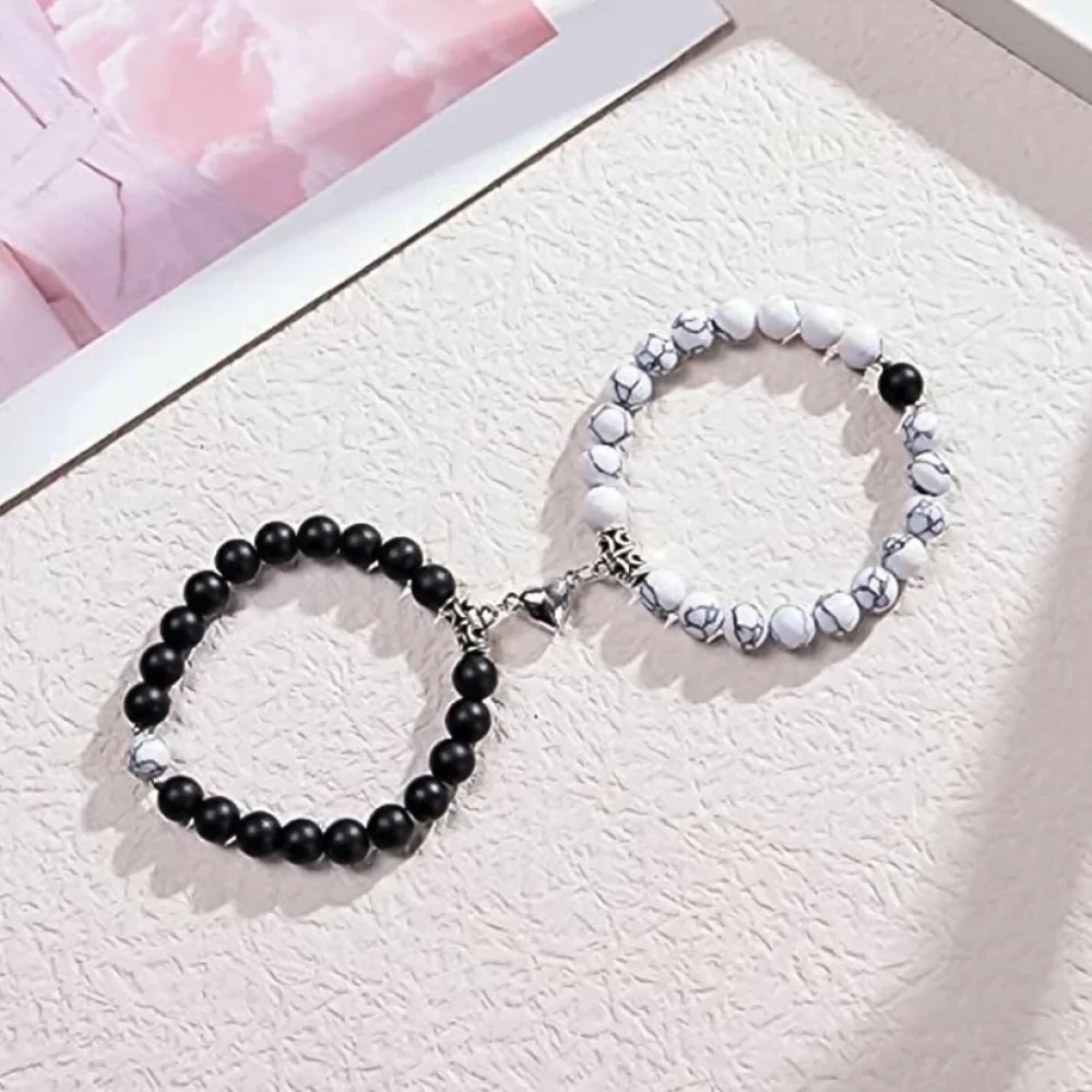 JEEZSA Silver Shine Magnetic Attraction Heart Couple Bracelet